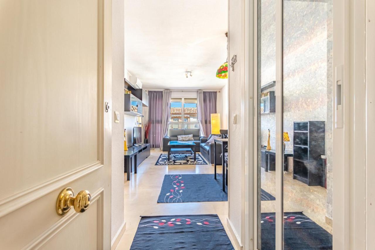 Appartement Ideal Pour Chiller Au Soleil ! Fuengirola Bagian luar foto